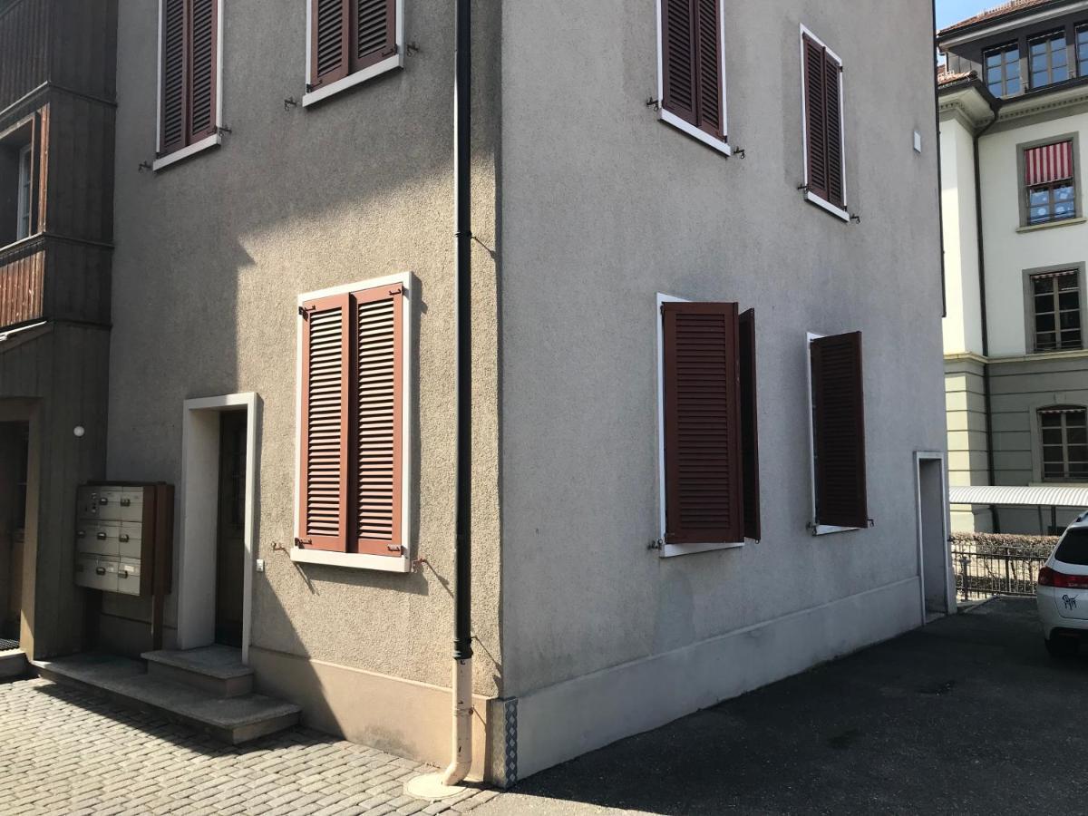 Simple Studio 36M2 In The Center Of Burgdorf Private Parking Small Bathroom Eksteriør billede