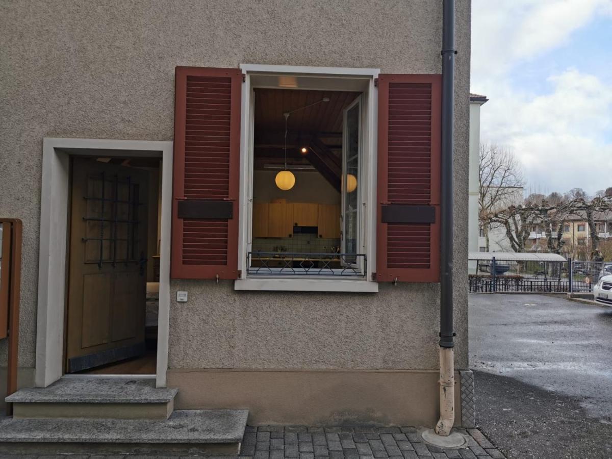 Simple Studio 36M2 In The Center Of Burgdorf Private Parking Small Bathroom Eksteriør billede
