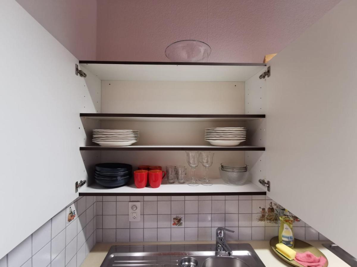 Simple Studio 36M2 In The Center Of Burgdorf Private Parking Small Bathroom Eksteriør billede